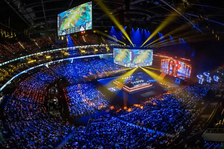 Riot Games 傳洽談 Polymarket 與 Kalshi 贊助旗下電競賽事